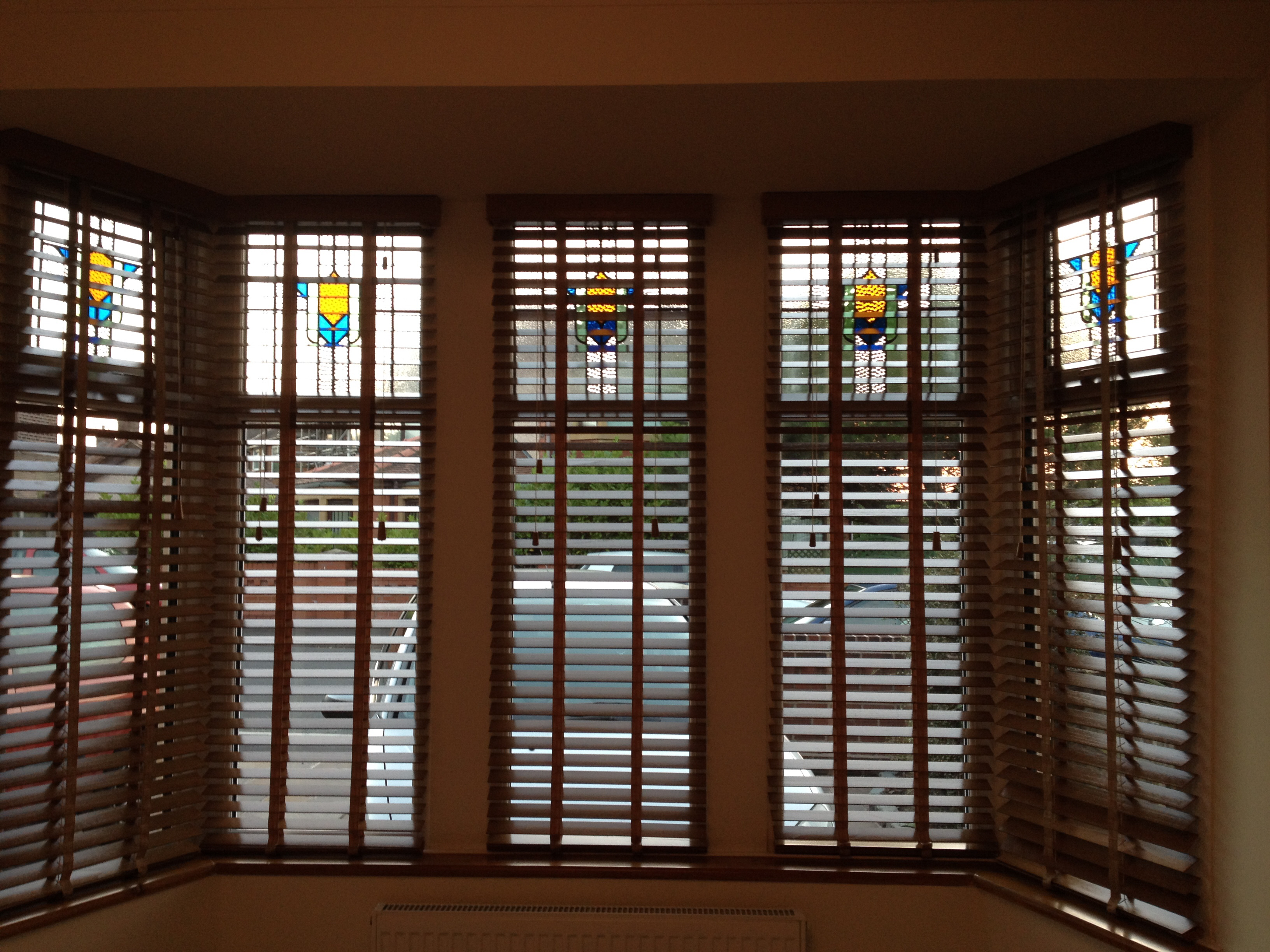 Wood venetian blinds